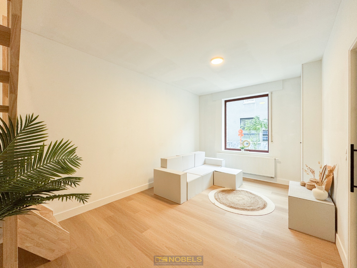 Te koop, Gerenoveerde stadswoning op uiterst centrale ligging te Oudenaarde! - foto 5