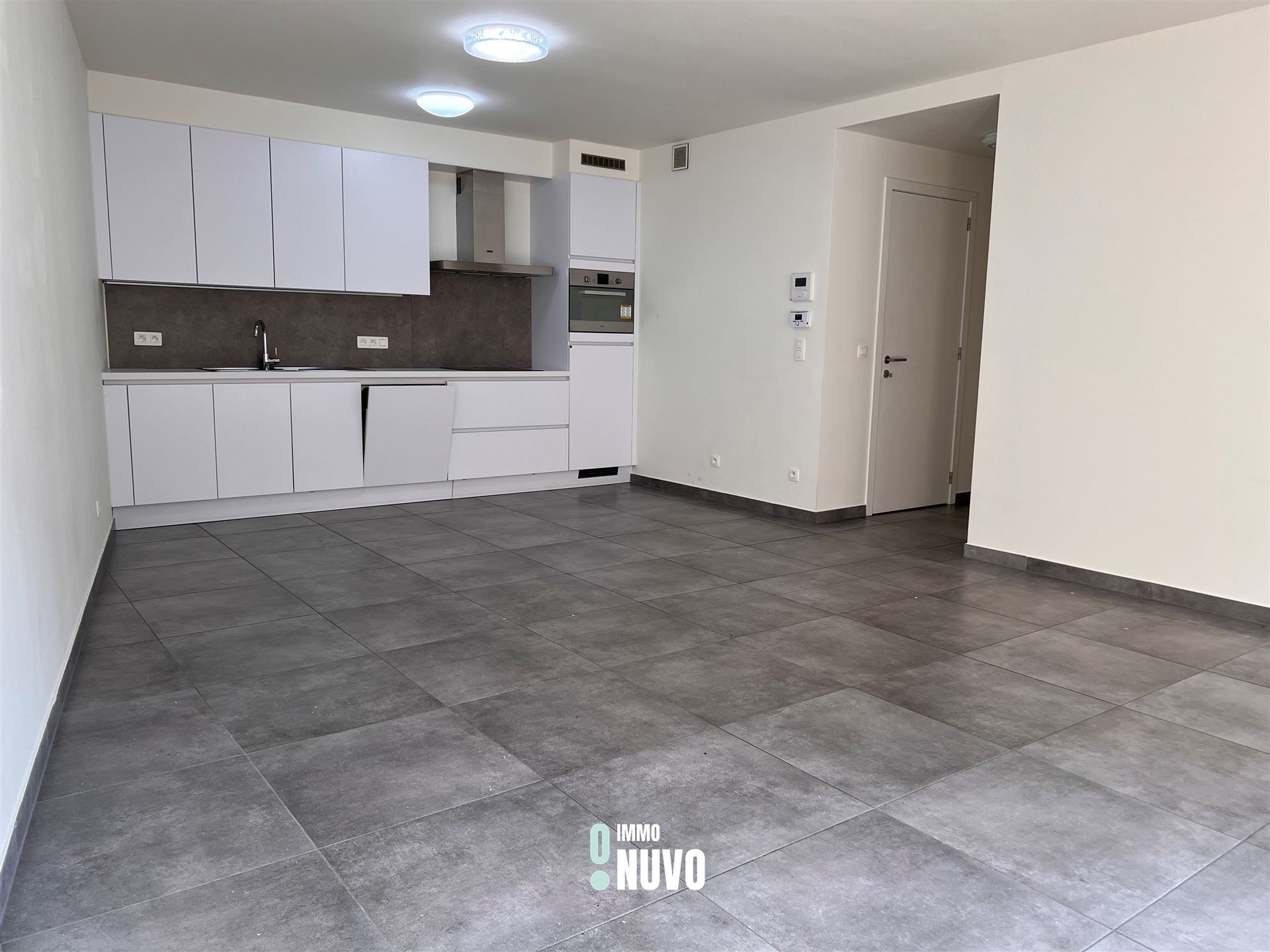 Appartement au Rez-de-chaussée - photo 3