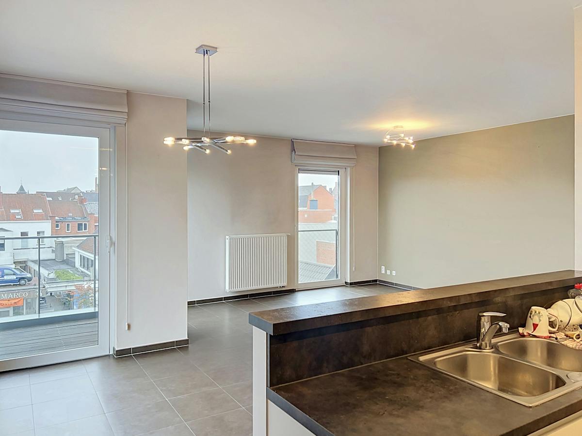 Appartement d'une chambre avec garage dans le centre de Roeselare. - photo 3