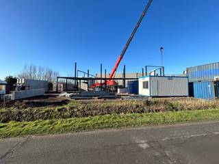 Kleinschalig kmo-project met 5 nieuwbouw KMO-units te Sleidinge. *** LAATSTE 2 TE KOOP ***Zeer vlotte bereikbaarheid op 6,5 km van de R4.De KMO-units...