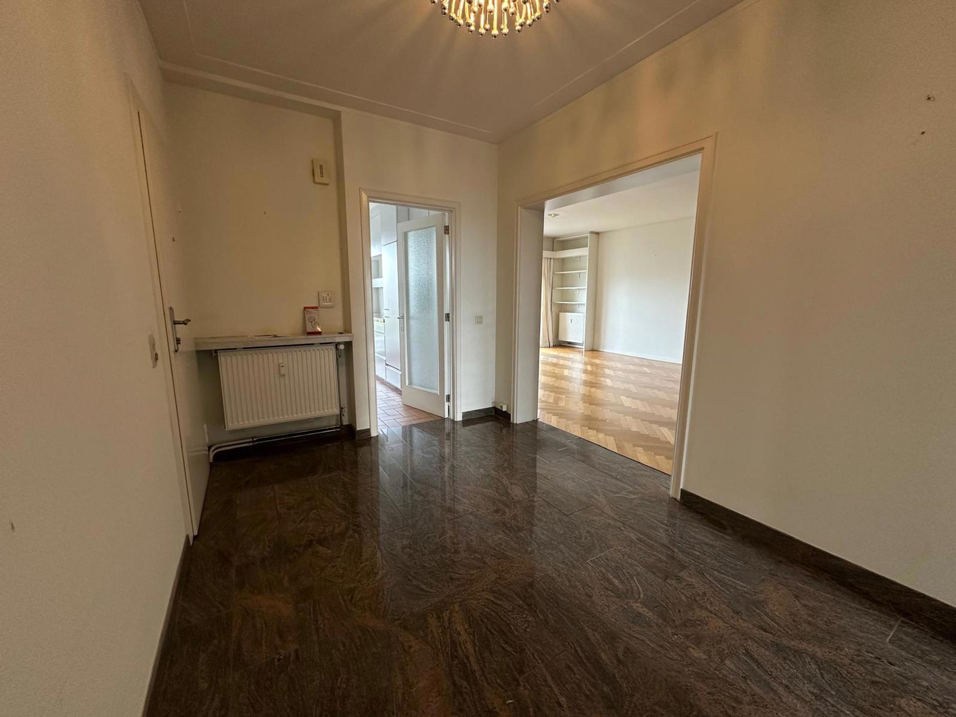 Appartement à louer à Anvers avec 2 chambres - photo 2