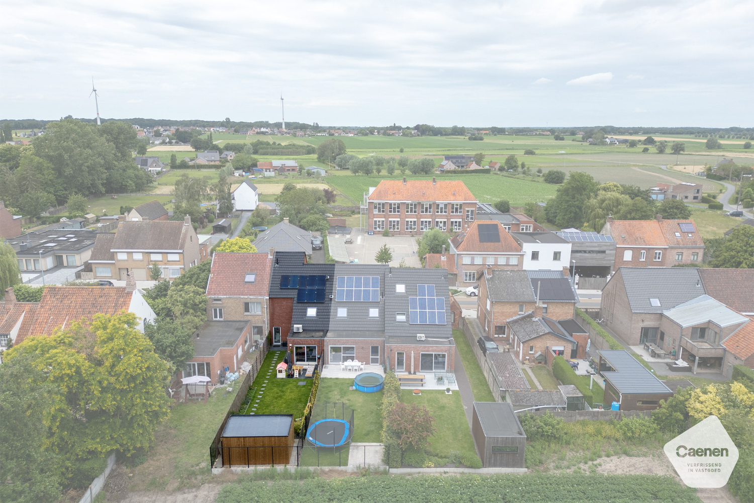 ENERGIEZUINIGE TIJDLOZE RECENTE WONING (BOUWJAAR 2021) MET 4 SLAAPKAMERS EN INPANDIGE GARAGE - foto 1