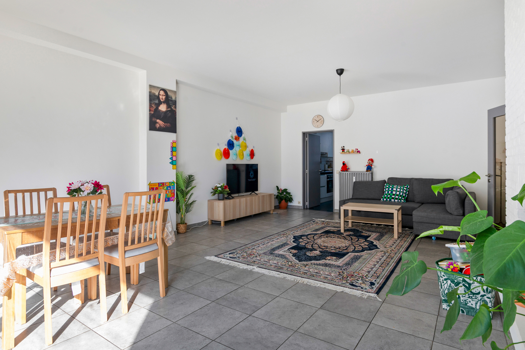 Ruim 3-slaapkamer appartement met terras op toplocatie - foto 4