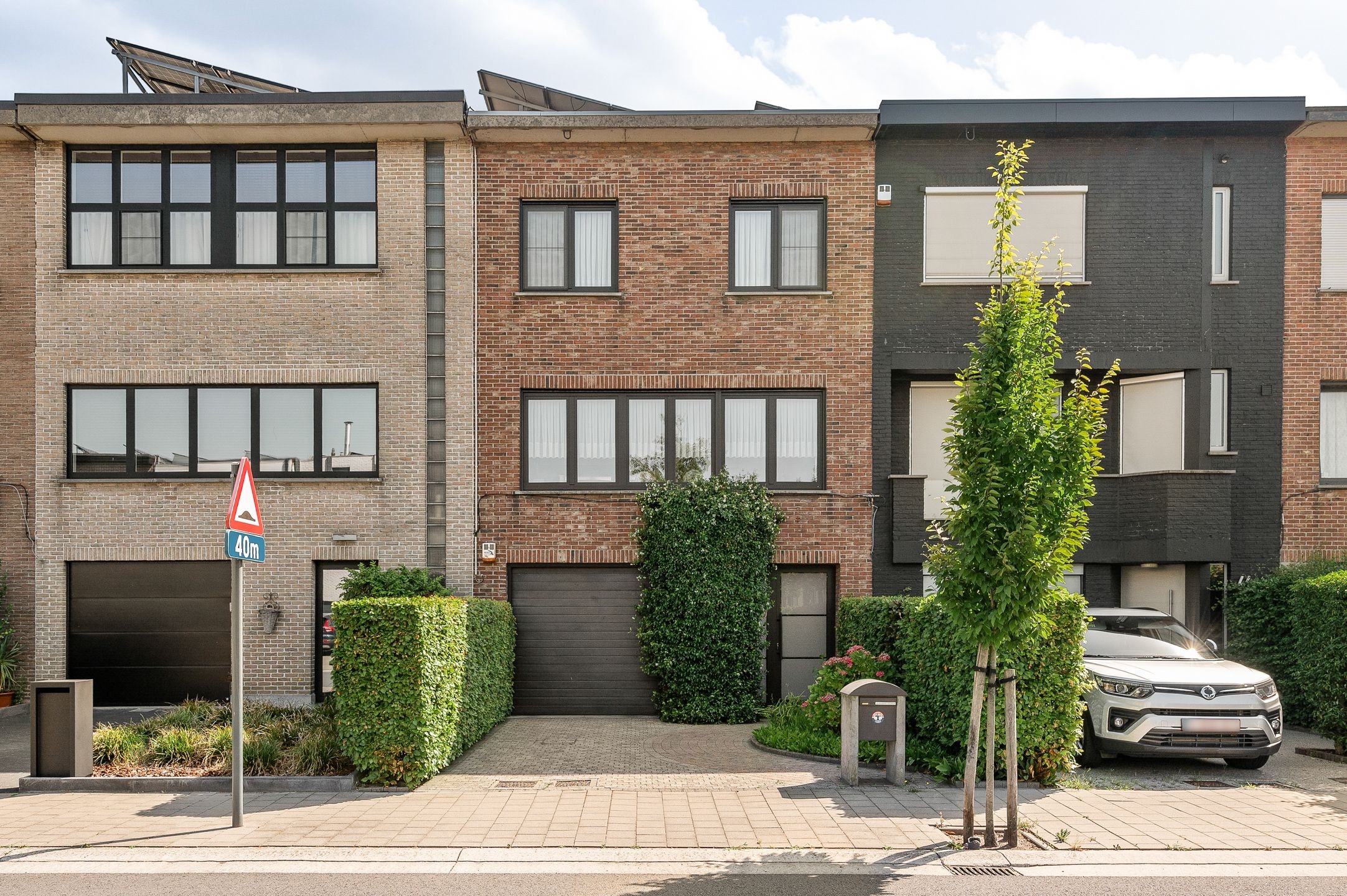 Instapklare en energiezuinige woning met royale leefveranda op toplocatie in Hoevenen ! - foto 1