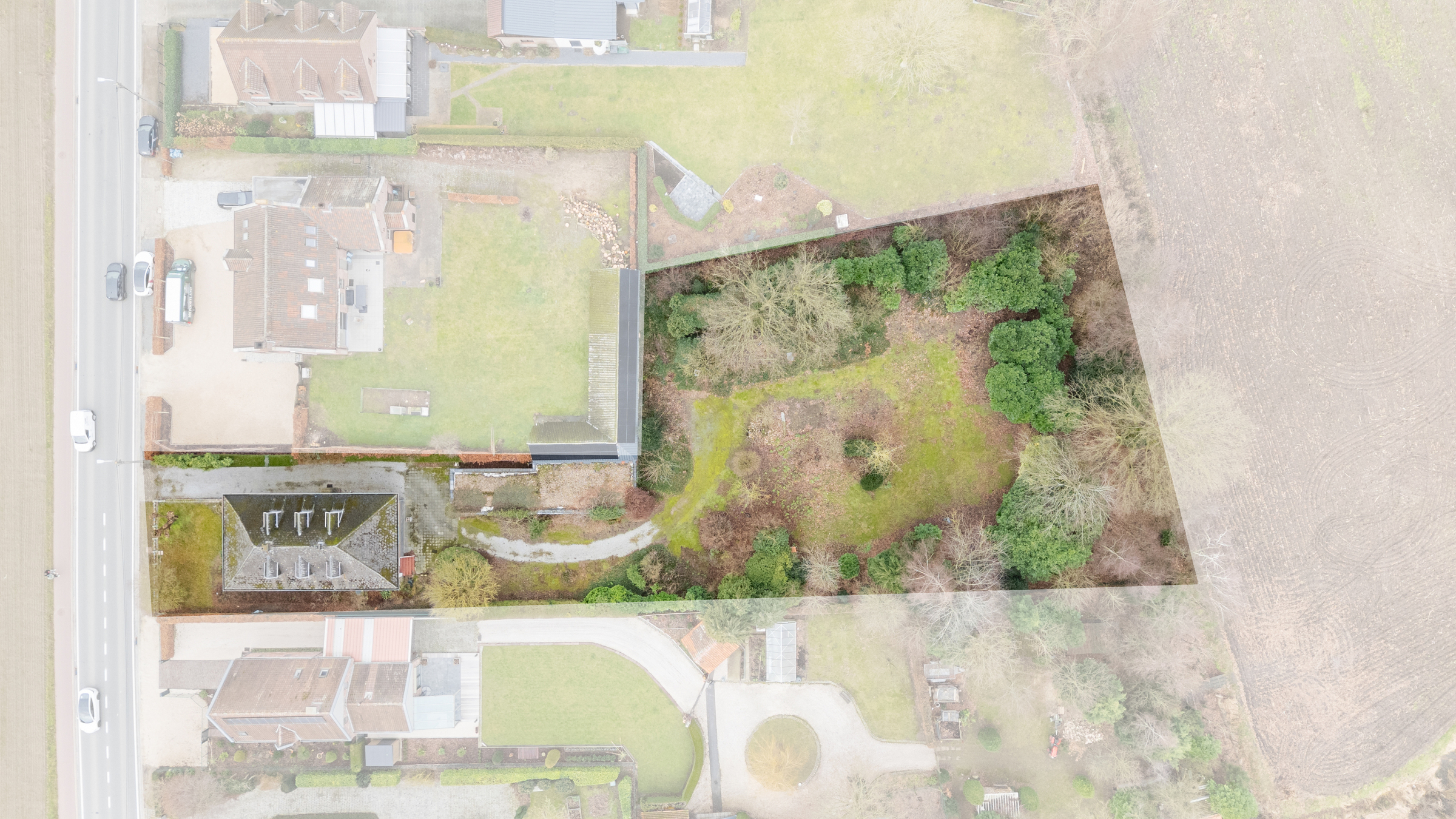 Te renoveren open bebouwing op groot perceel mét groen zicht - foto 2