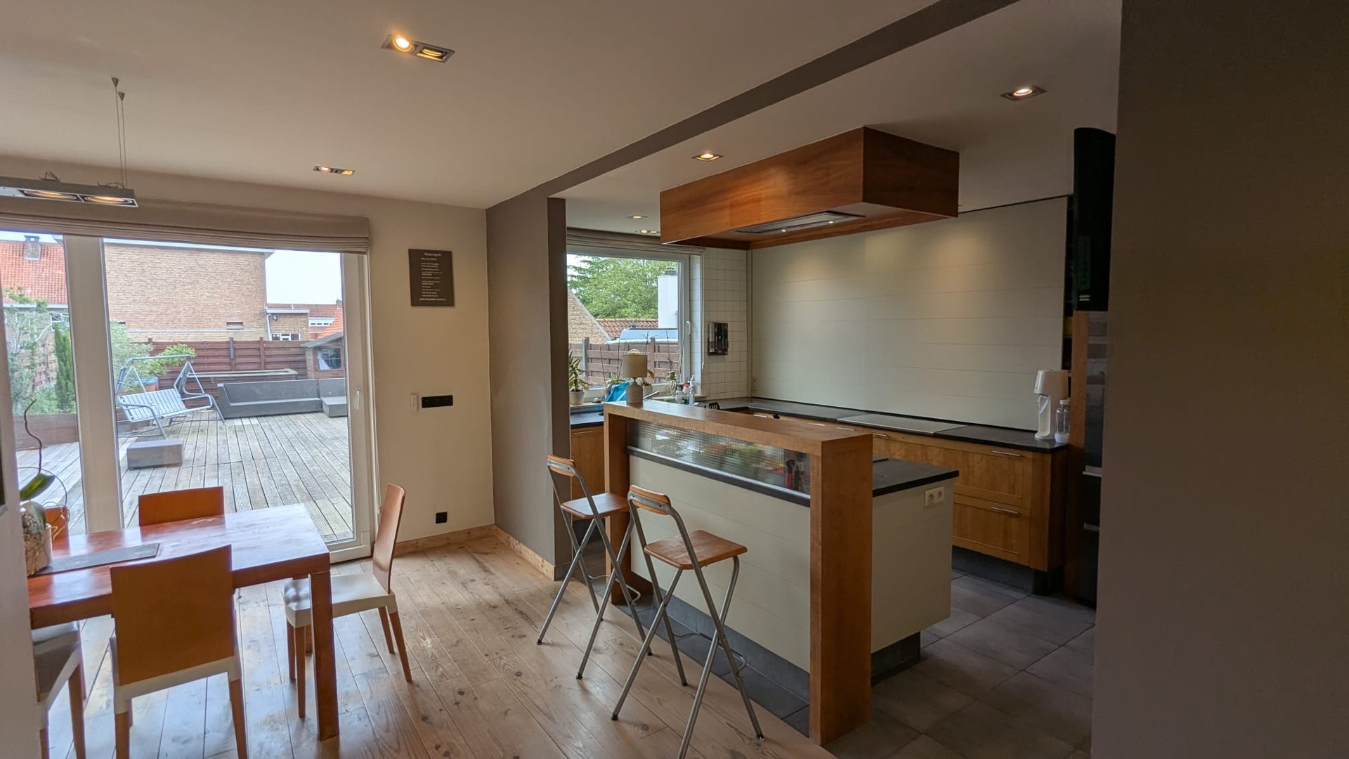 Instapklare en bijzonder ruime familie- en/of vakantiewoning in het centrum van Knokke - foto 4