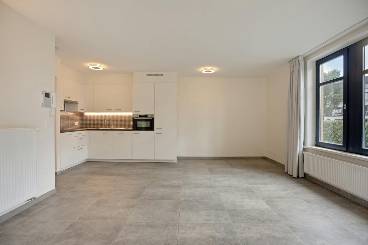 Appartement met 2 slaapkamers en tuintje in centrum Koksijde - foto 4
