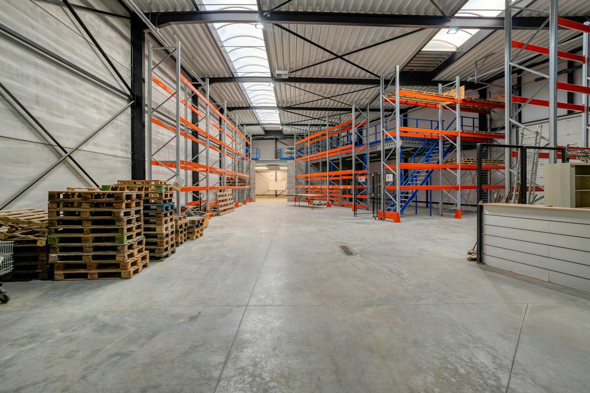 Nieuwbouwkantoren (269 m²) met magazijn (660 m²) te huur op toplocatie in Aarschot - foto 5