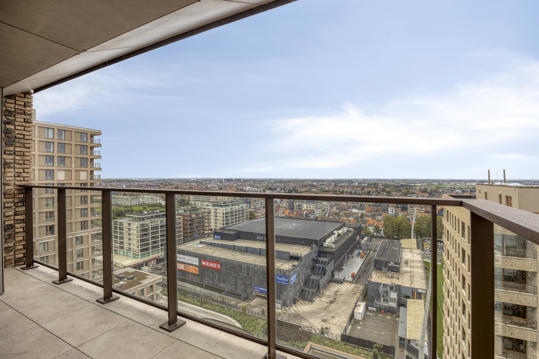 Prachtige assistentiewoning met zeezicht en zonnig terras - foto 3