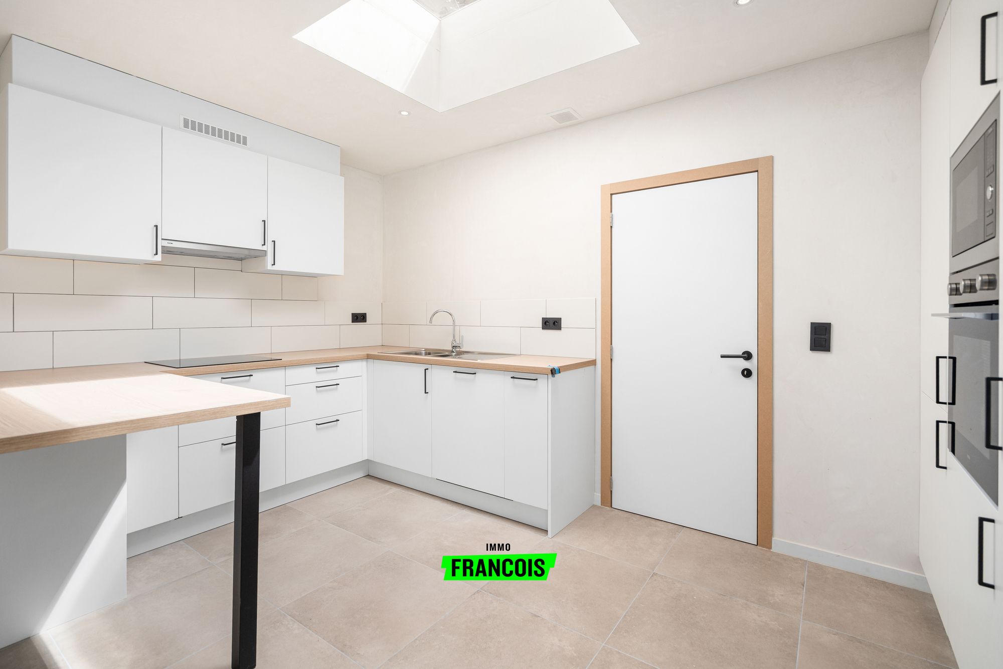 Gerenoveerde en uiterst energiezuinige woning in Lievegem - foto 5