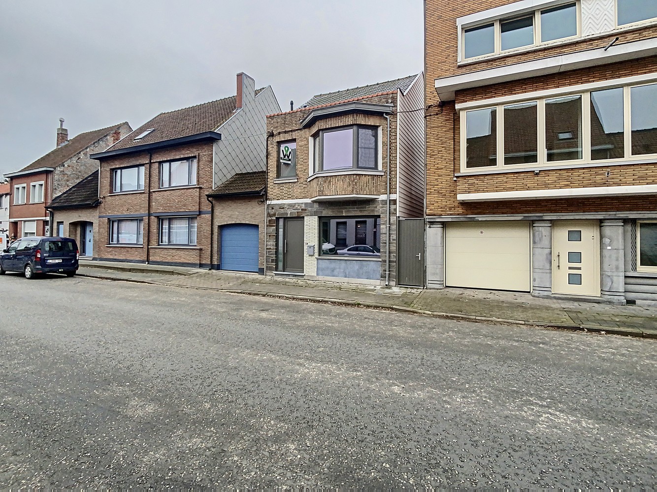 Recent gerenoveerde woning met 3 slpks - foto 1
