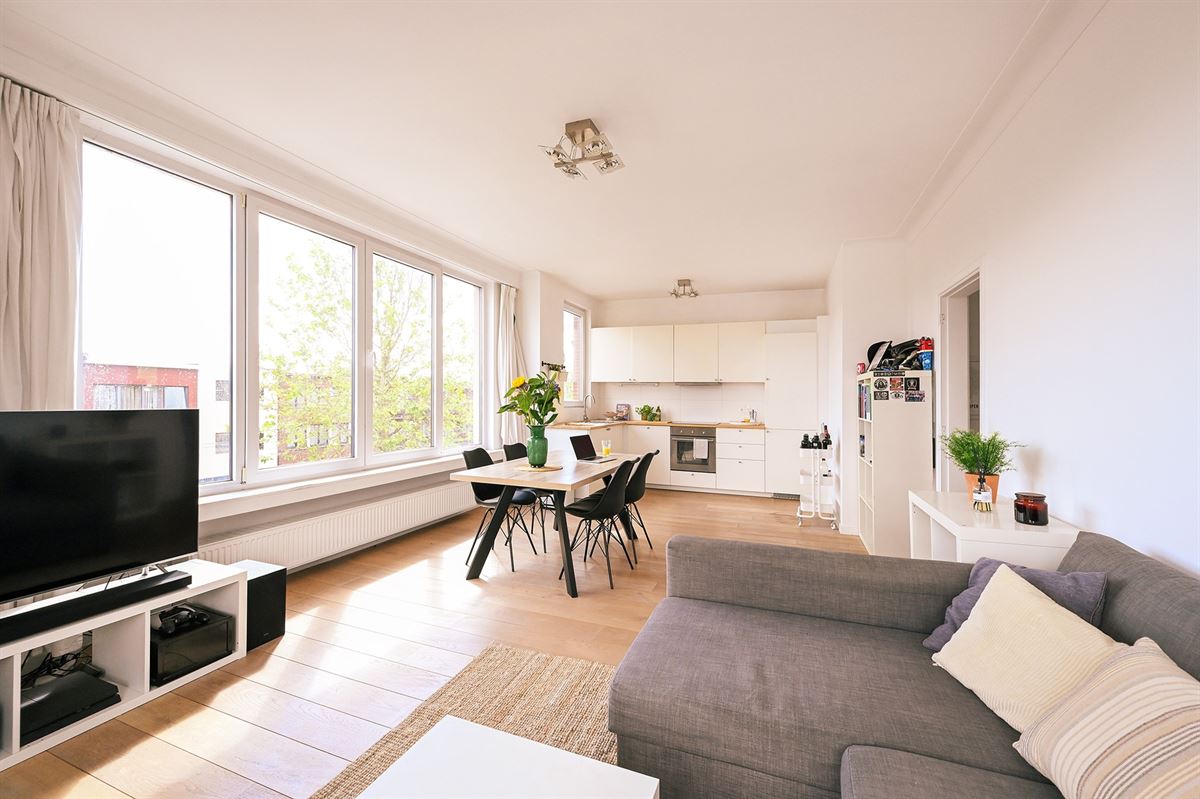 Supergezellig lichtrijk hoekappartement met 2 slpk - foto 5