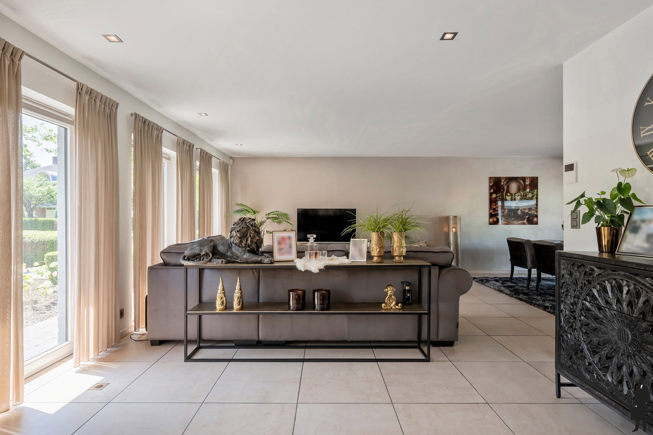 Tijdloze villa op perceel van ca. 1287 m².  - foto 4