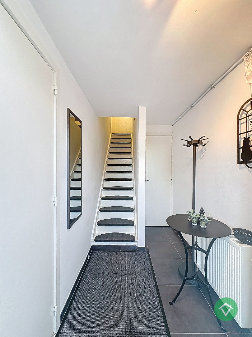 Woning met 2 slaapkamers en garage te Koekelare - foto 4