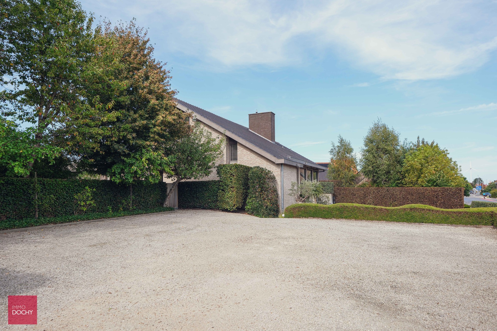 Commercieel gelegen handelspand / bureelgebouw /horecazaak te Izegem - foto 5