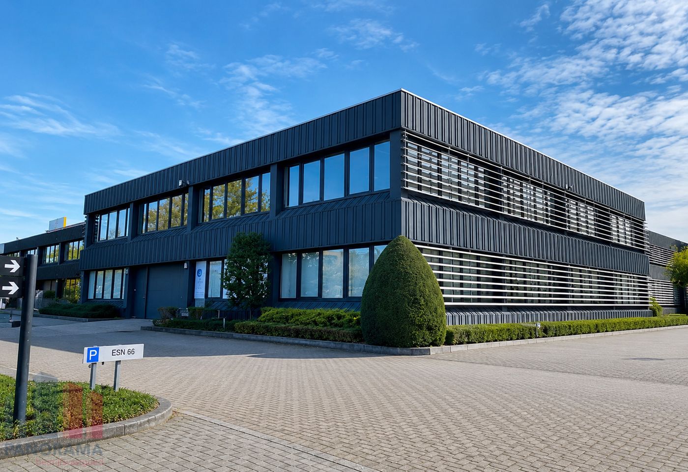 166 m² office space near the E40, R22 and A210 - photo 4