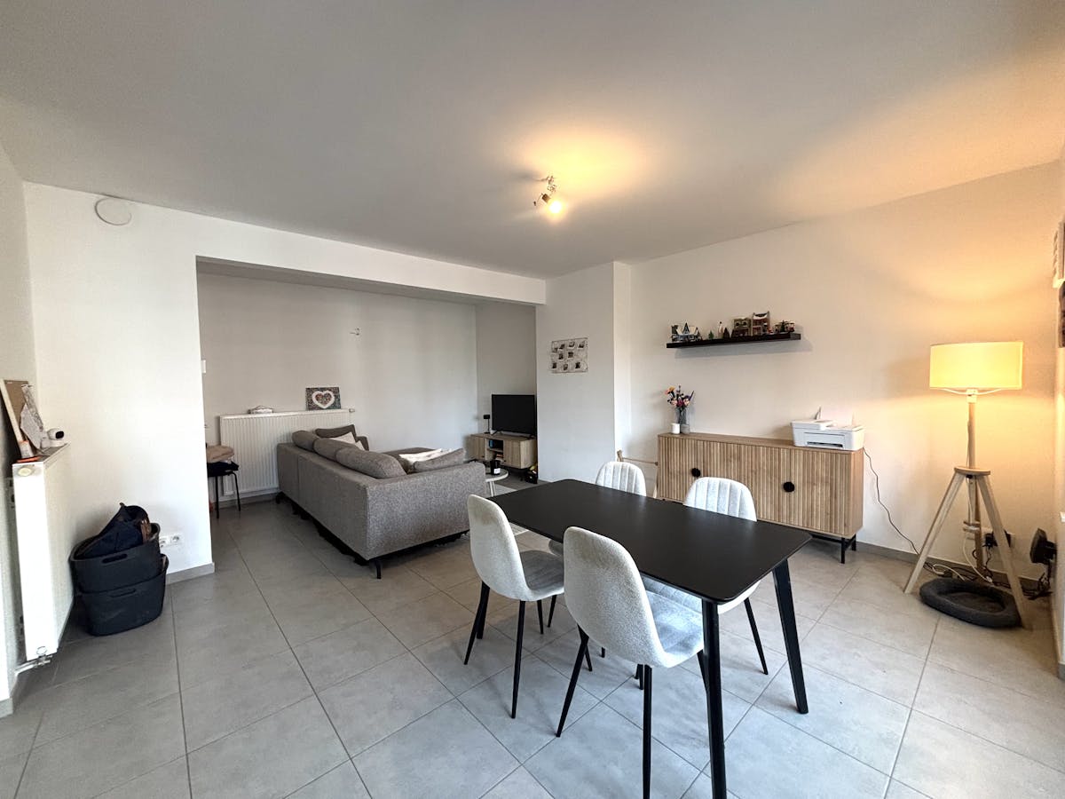 A LOUER : appartement de 2 chambres à Runkst (Hasselt) - photo 2