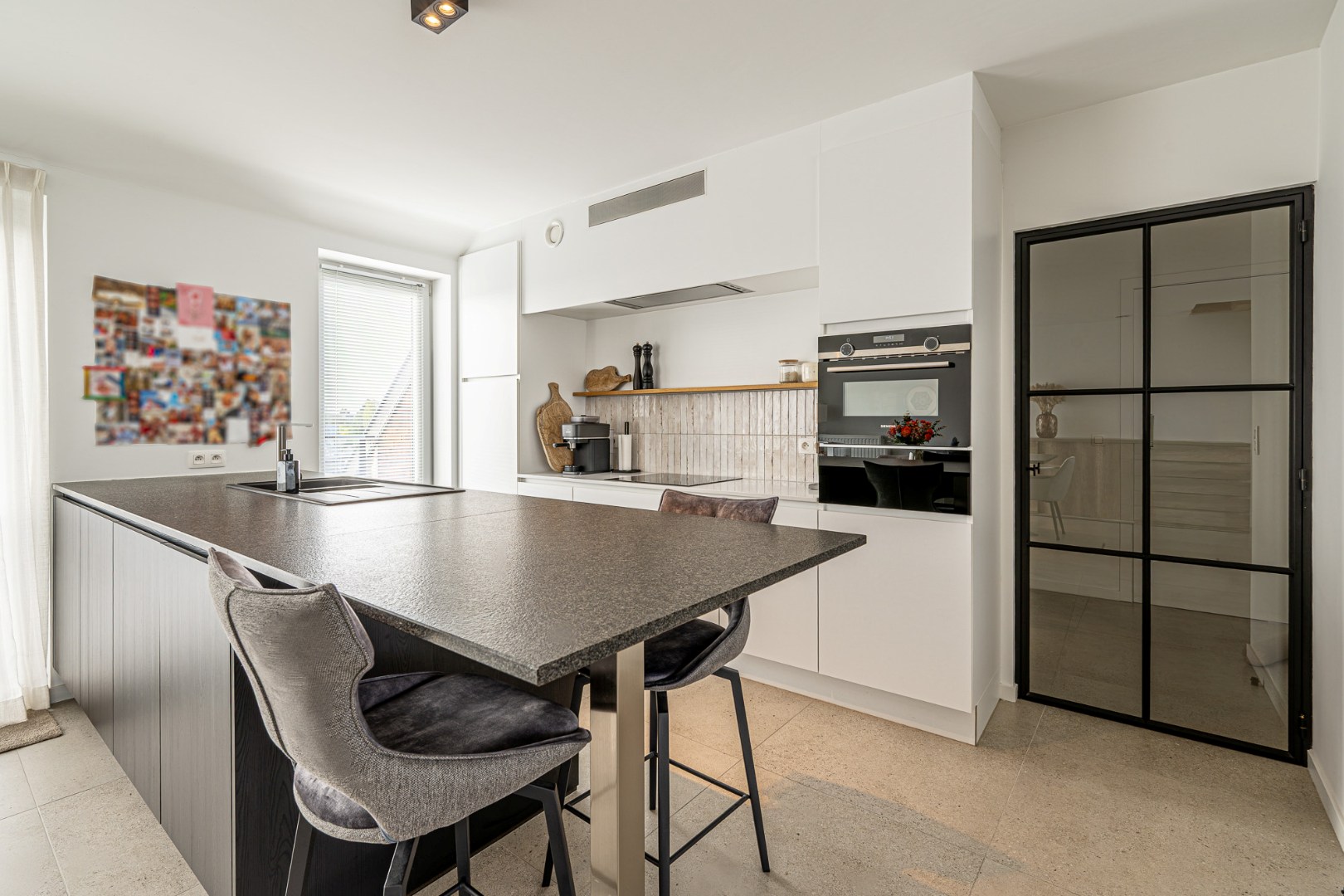 Instapklaar duplex-appartement met 3 slaapkamers, 2 terrassen en garage in Moorslede - foto 5