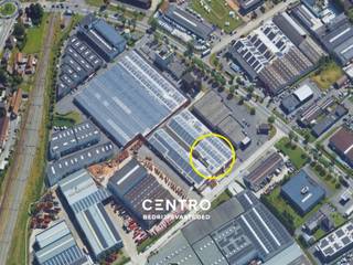 <u><strong>Benaderende bruto-AFMETINGEN: </strong></u><br />Magazijn: 2.400m²<br />Ruim verharde parking 540m<sup>2</sup><br /><br /><u><strong>AFWERKING:</strong></u><br />- Gemetste constructie met betonnen overspanning <br />- Geïsoleerd dak met lichtstraten<br />- Betonvloer<br />- Poort Assa Abloy h: 4,20m b: 5,50m met afstandsbediening<br />- LED-verlichting<br />- Geïntegreerde showroom /kantoor- /ontvangstruimte (110m<sup>2</sup>)<br />- Sanitair: douche, 2 toiletten, urinoirs, lavabo<br />- Vrije hoogte 4m<br />- Mogelijkheid om uw bedrijf extra zichtbaarheid te geven op de 18m hoge toren aan de Europalaan<br /><br /><u><strong>NUTSVOORZIENINGEN:</strong></u><br />Elektriciteit (3x400V - 63A, drijfkracht) met tussenteller - eigen waterteller - gemeenschappelijke snelladers (10) en traagladers (2) op de site.<br /><br /><strong><u>BESTEMMINGSMOGELIJKHEDEN</u></strong>:<br />Zone voor milieubelastende industrieën.<br />Opslag, overslag, productie, B2B, bewerking en verwerking van goederen.<br /><br /><u><strong>LIGGING:</strong></u><br />Poort tot Poperinge, RING - Nijverheidslaan, zichtbaarheid vanaf de ring.<br /><br /><u>* Bijzonderheden:</u><br />- Onmiddellijk beschikbaar.<br />- Geen gemene kosten !<br />- Vermelde prijzen zijn excl. onroerende voorheffing , elektriciteit en BTW.<br />- Onze referentie op <strong>www.centro.be</strong>: <strong>P0499</strong> of contacteer ons op <strong>050 70 01 02</strong>.