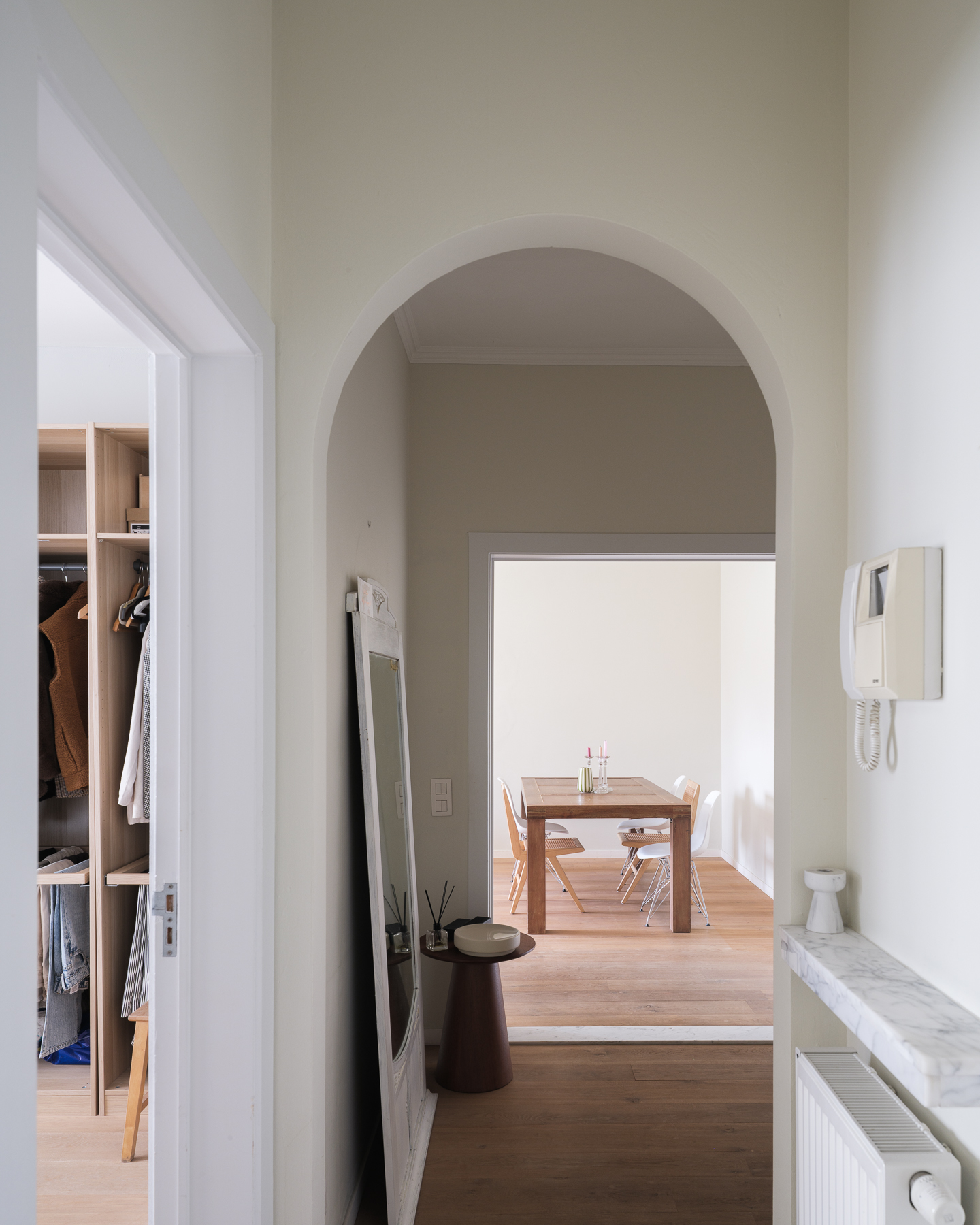 Hedendaags appartement met garagebox - foto 3