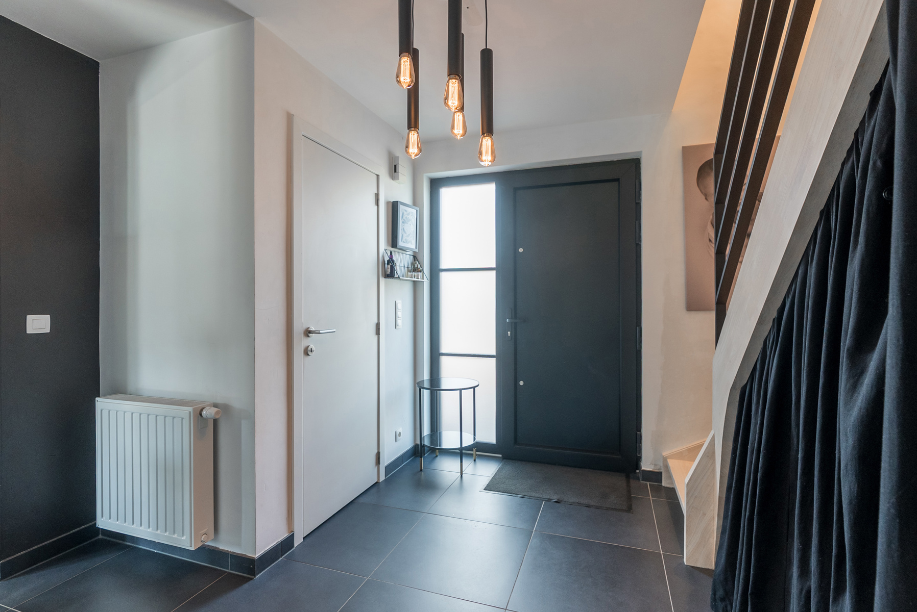 Kwalitatief afgewerkte nieuwbouwwoning op rustige locatie. - foto 5
