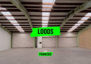 In Reningelst, gelegen in de Pastoorstraat bevindt zich deze loods/magazijn/KMO-unit te koop.De oppervlakte bedraagt 268m² en is te betreden via een...