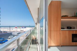 Appartement design entièrement rénové avec vue latérale sur mer, situé à Het ZouteSitué à un emplacement privilégié dans la Wielingen, à quelques pas...