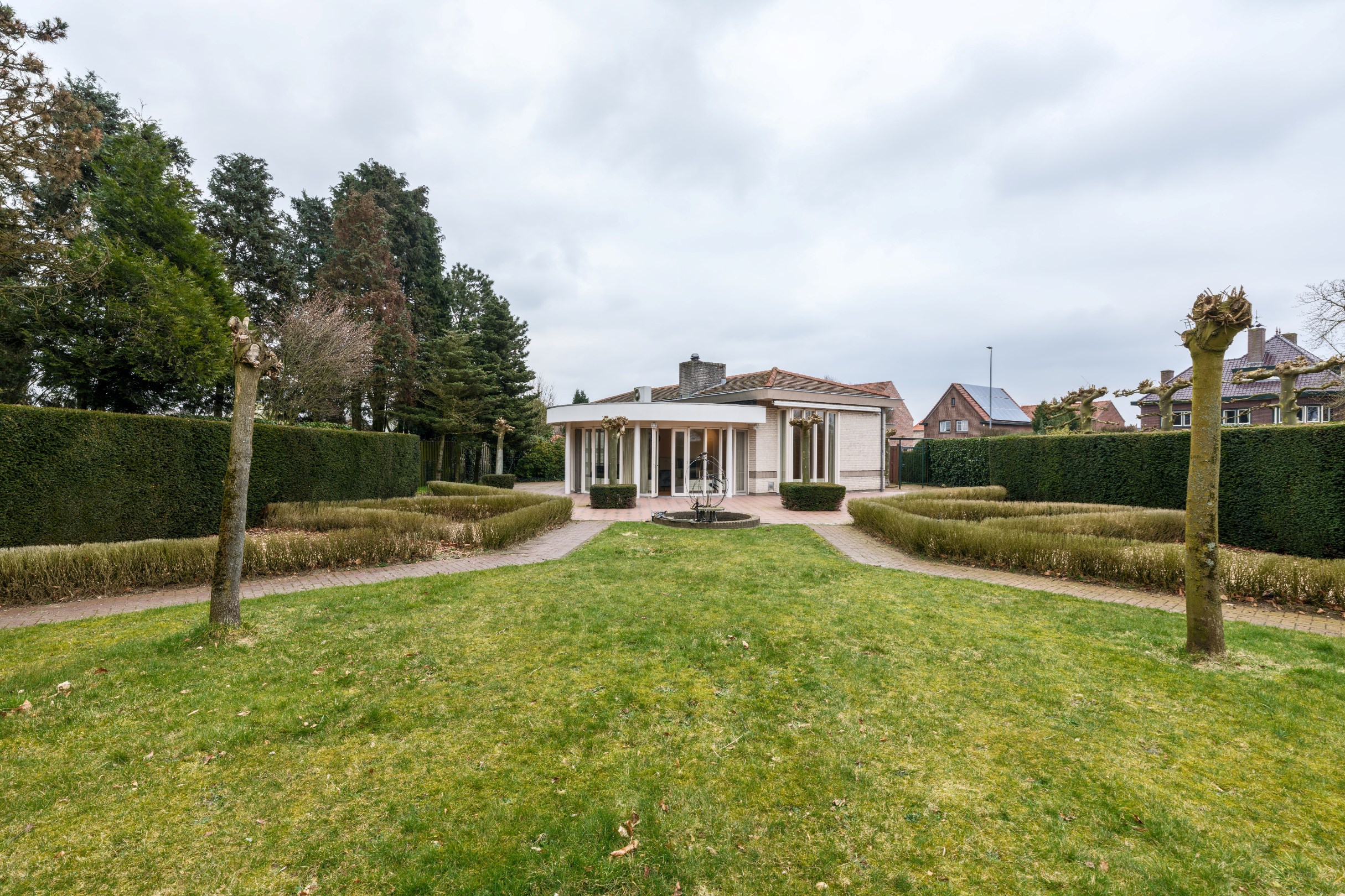 Stijlvolle villa met 2 slpks op 5.908 m² te Hamont-Achel - foto 3