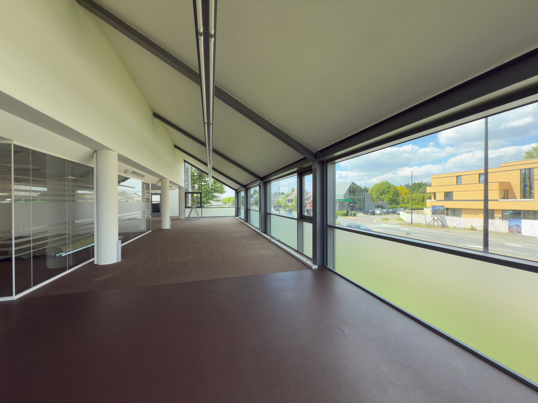 Kantoorruimte 358m² op Kortrijksesteenweg te Sint-Martens-Latem - foto 5