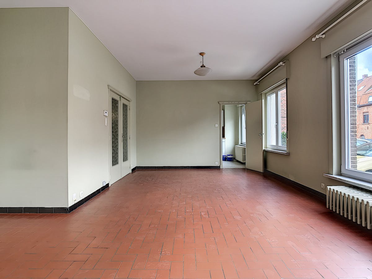 Ground floor apartment with parking space for rent in Ypres - photo 4