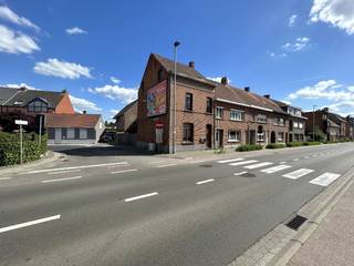 Dit pand beschikt over een gunstige ligging in Geel-St.Dimpna. Pal in het centrum en met gratis parkeermogelijkheden om de hoek geniet deze...