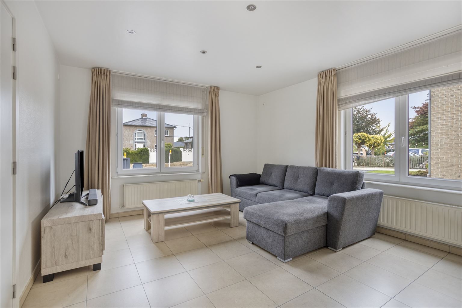 Apartment for sale in Maaseik with 1 bedroom - photo 2