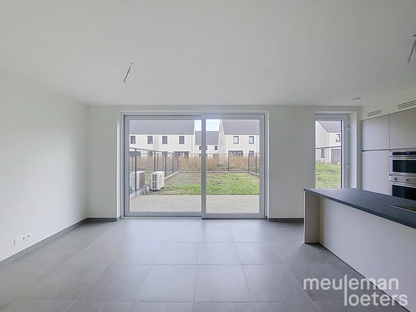 Maison neuve avec 4 chambres. - photo 5