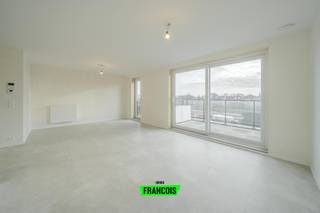 Dit nieuwbouwappartement is gelegen op het derde verdiep van Residentie Patersvat.Het appartement heeft een uiterst goede verbinding en is centraal...