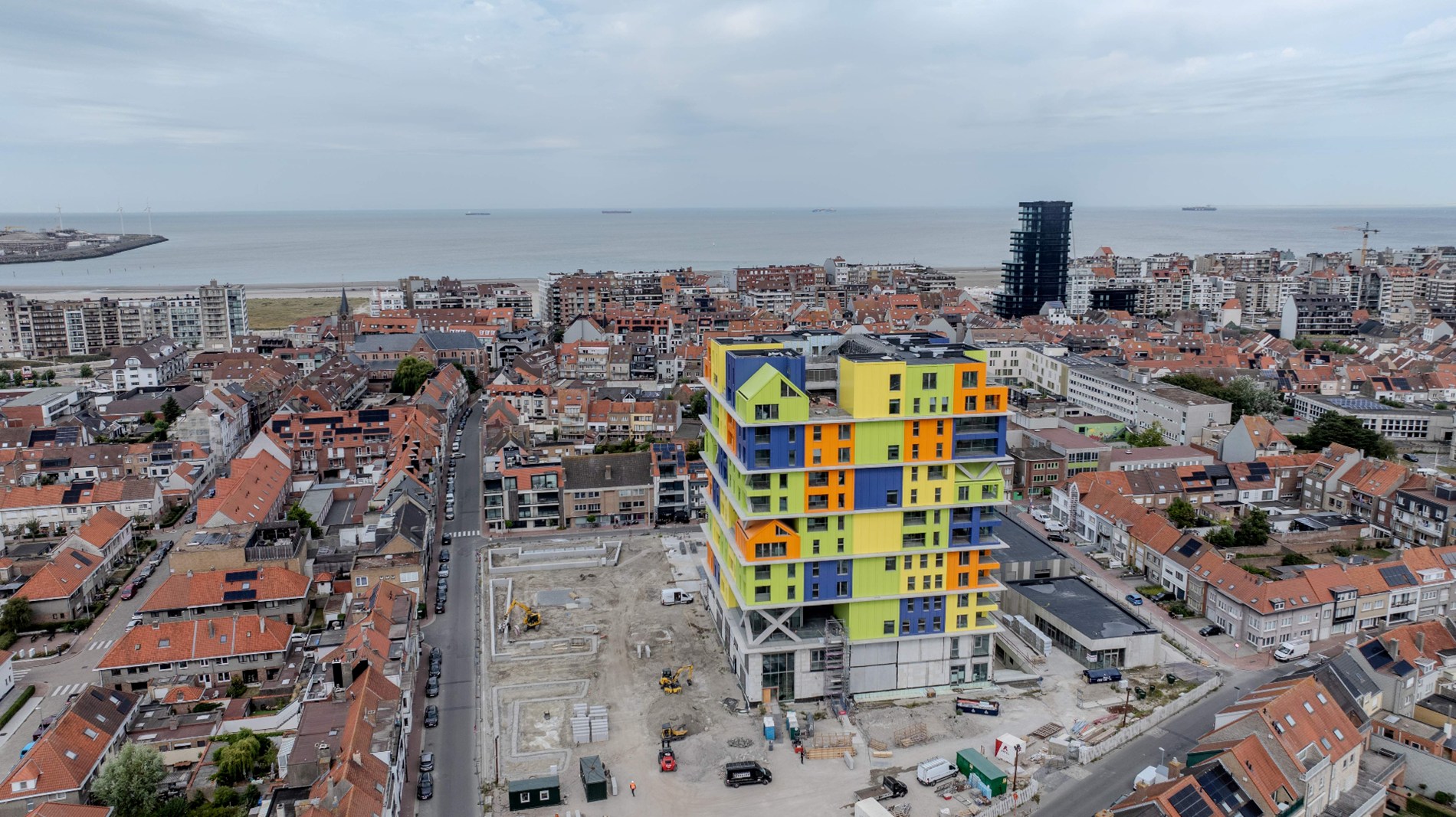 Modelappartement met 3 slaapkamers en ruim terras georiënteerd op het oosten. - foto 3