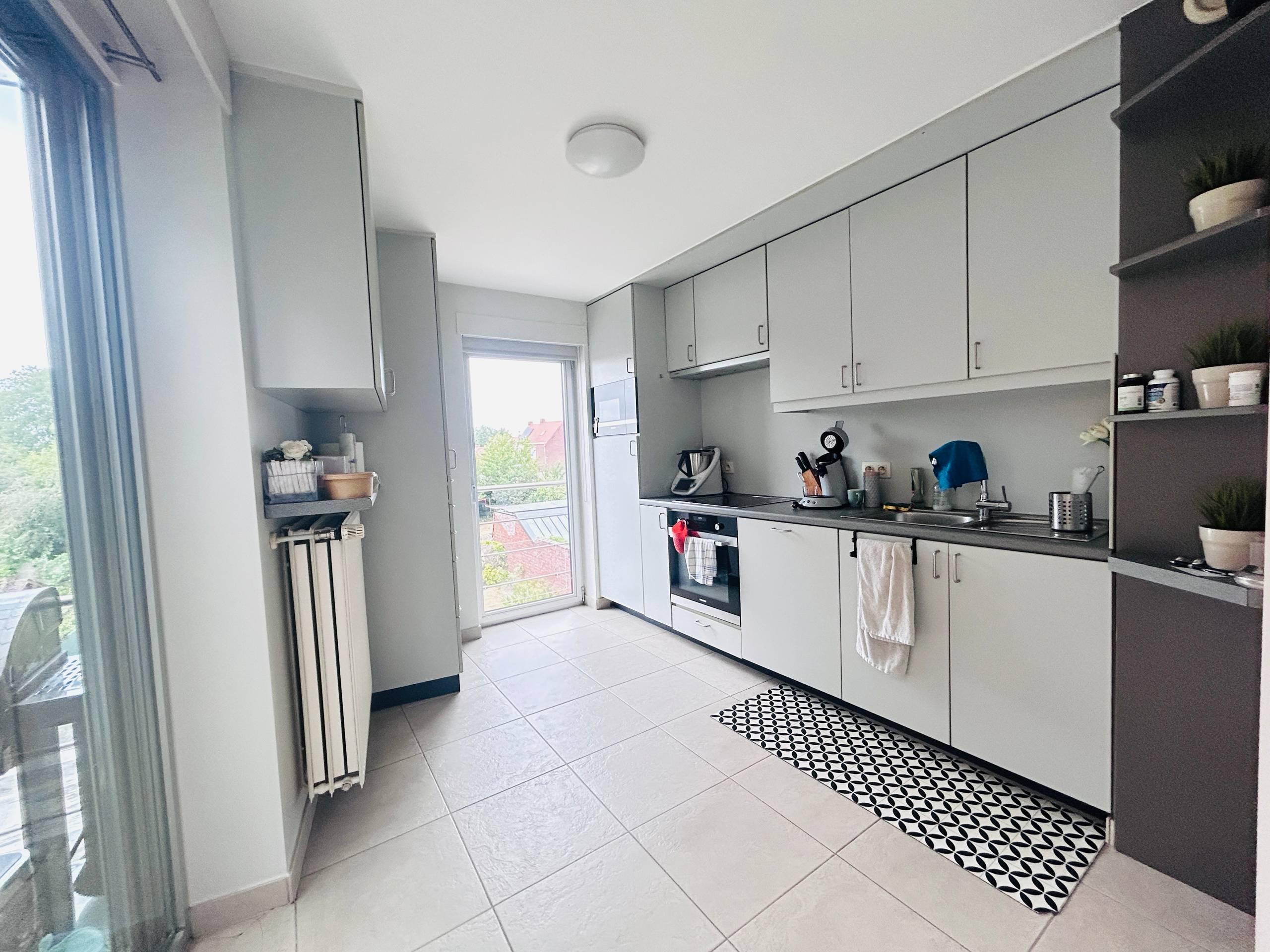 Menen - Ruim verzorgd appartement met 2 kamers en garage - foto 5