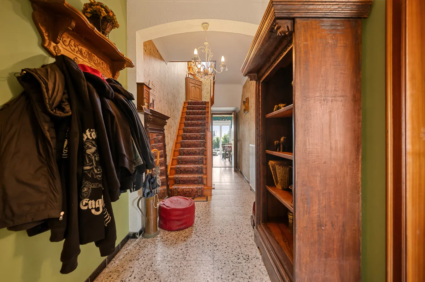 Charmante maison mitoyenne avec 3 chambres, jardin et garage au centre de Tienen - photo 5