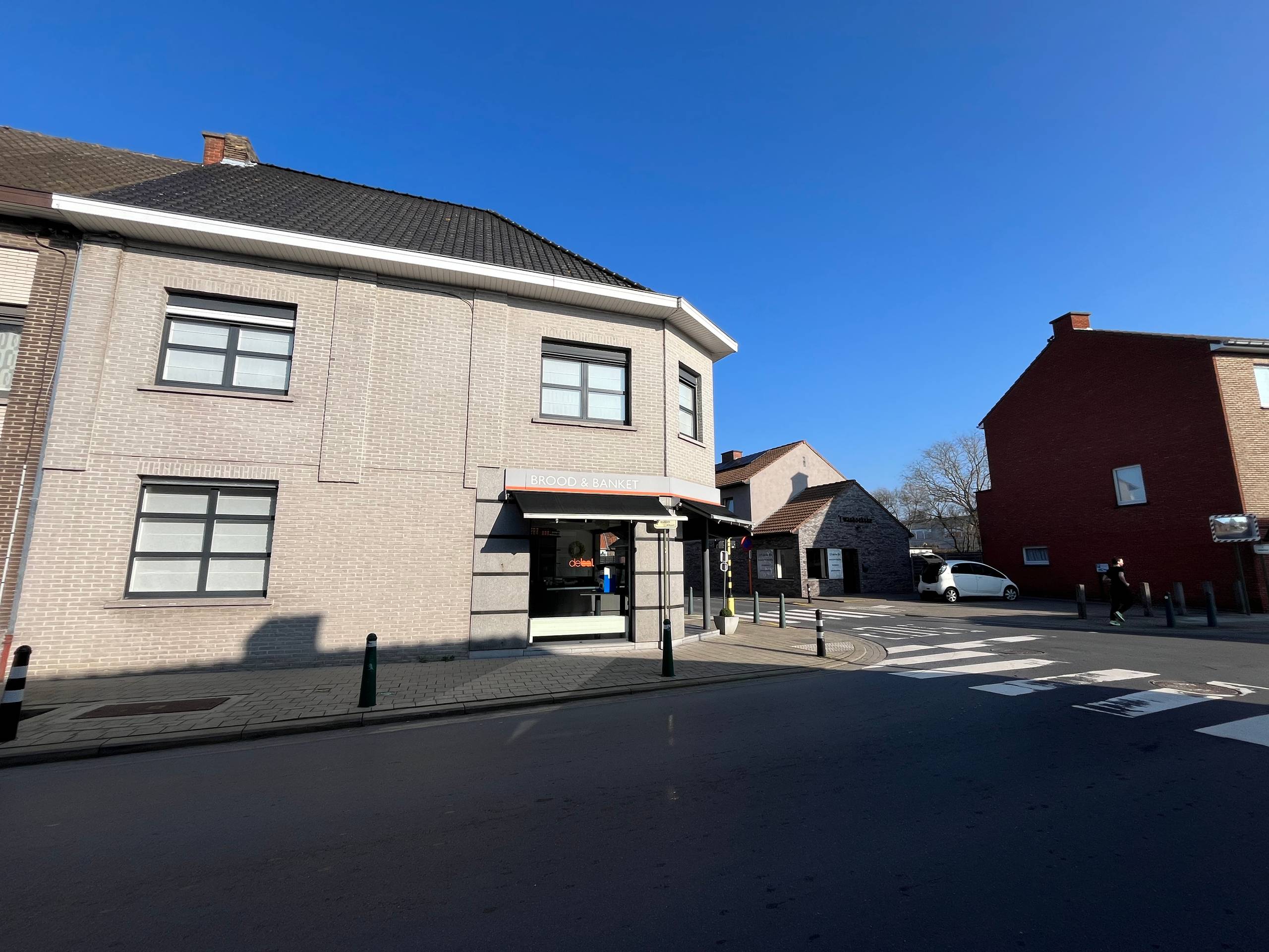 Commercial for sale in Wevelgem with 3 bedrooms - photo 2