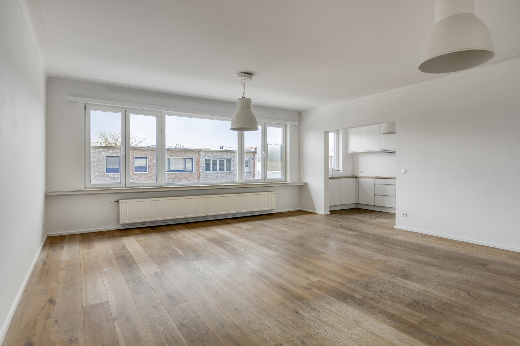 Ruim appartement met 3 slpk en terras te Wilrijk - foto 2