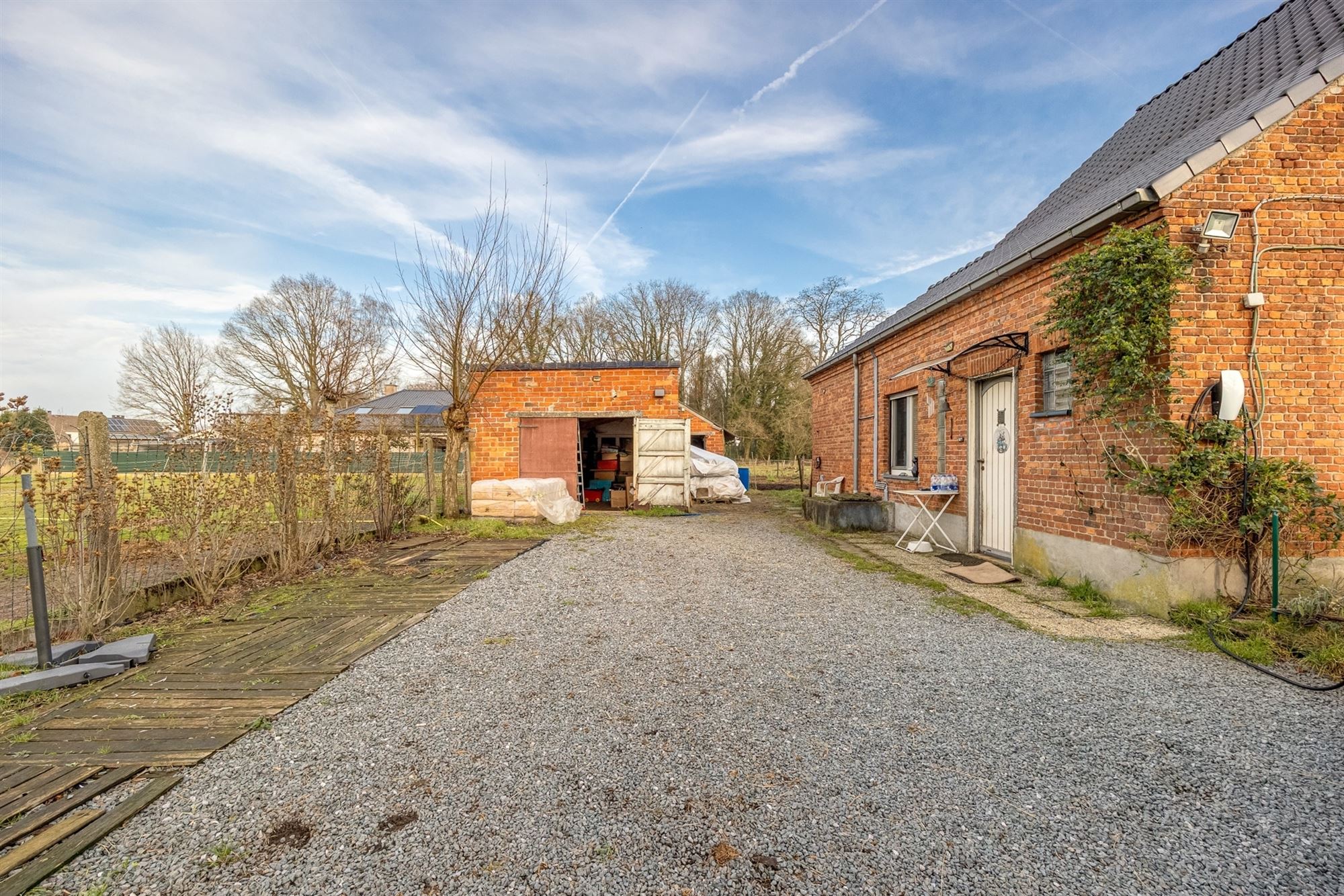 Te renoveren hoeve met enorm veel potentieel - foto 5