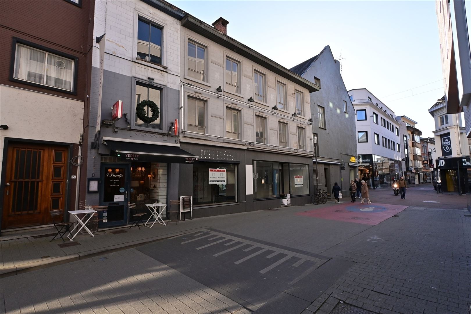 Commercial for rent in Hasselt - photo 2