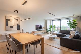 <p>Bent u op zoek naar een ideale investering, centraal gelegen en met alle comfort? Lees dan zeker verder!</p><p>Dit mooie en ruime appartement geniet van een centrale ligging nabij tal van invalswegen. Dankzij de groene omgeving heerst er een aangename rust, waardoor wonen hier bijzonder aangenaam is.</p><p>Het appartement bevindt zich op de vijfde verdieping en is vlot bereikbaar met de lift.</p><p>Bij het betreden van het appartement komt u in de ruime inkomhal, die toegang biedt tot de badkamer met douchebad, toilet en wastafel.</p><p>Vervolgens bereikt u de slaapkamers van respectievelijk 19 m² en 8 m². Beide kamers bieden directe toegang tot het ruime terras.</p><p>De lichte, ruime leefruimte vormt het hart van de woning en biedt eveneens toegang tot het terras — ideaal om te genieten van de buitenlucht.</p><p>Aansluitend bevindt zich de aparte keuken, volledig uitgerust en voorzien van een praktische berging.</p><p>Daarnaast beschikt dit appartement over een aparte garagebox, die verplicht mee aan te kopen is aan € 25.000 (niet inbegrepen in de vraagprijs).</p><p>Heeft u interesse in dit mooie en lichtrijke appartement?<br />Neem dan zeker contact op via margot.raemdonck@immo-zone.be of 0473/51.80.58.</p>