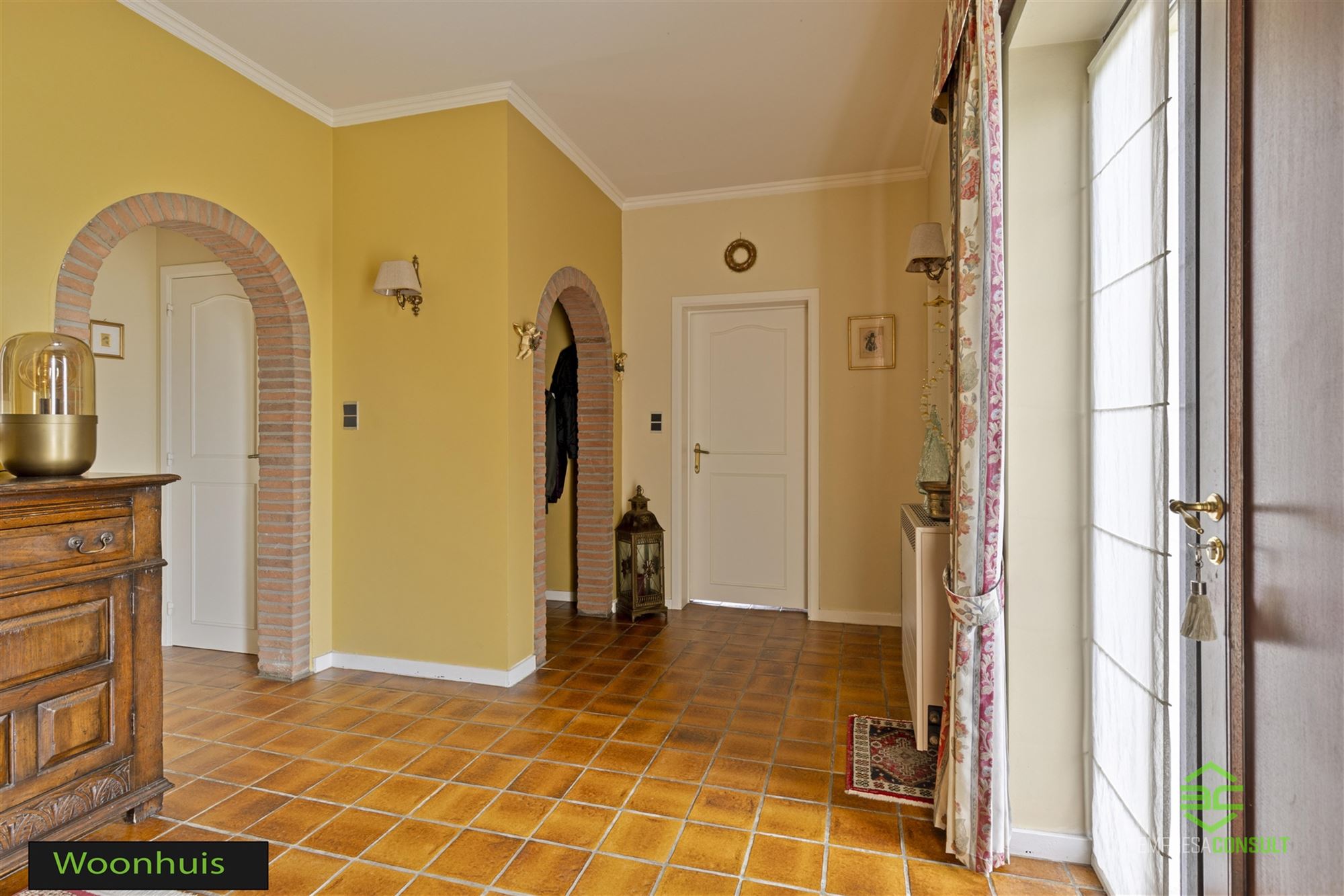 Ruime woning met magazijn van 300m²! - foto 4