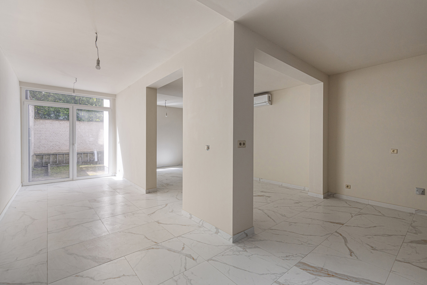 Gelijkvloers appartement met tuin. - foto 5