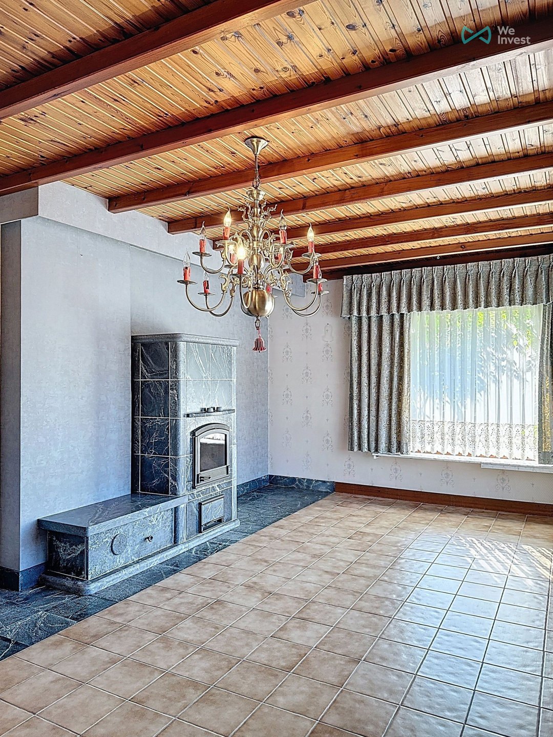 Vrijstaande woning met garage en tuin in rustige woonwijk. - foto 4