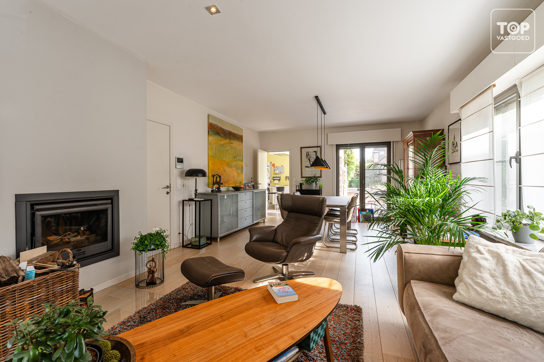Instapklare halfopen woning met 4 slaapkamers, garage en mooie tuin - foto 5
