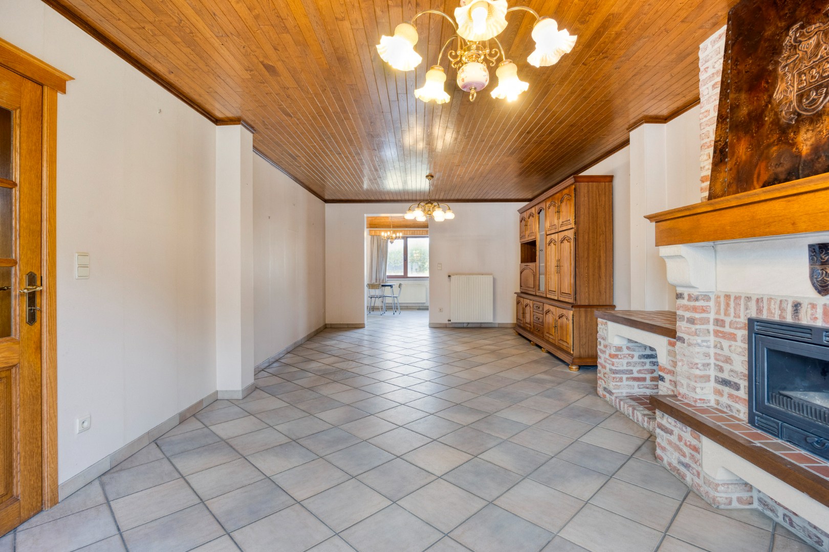 Ruime woning met ruime tuin en garage op een perceel van 802m² in Holsbeek – EPC 280 kWh/m² - bewoonbare opp. 243 m² - foto 3