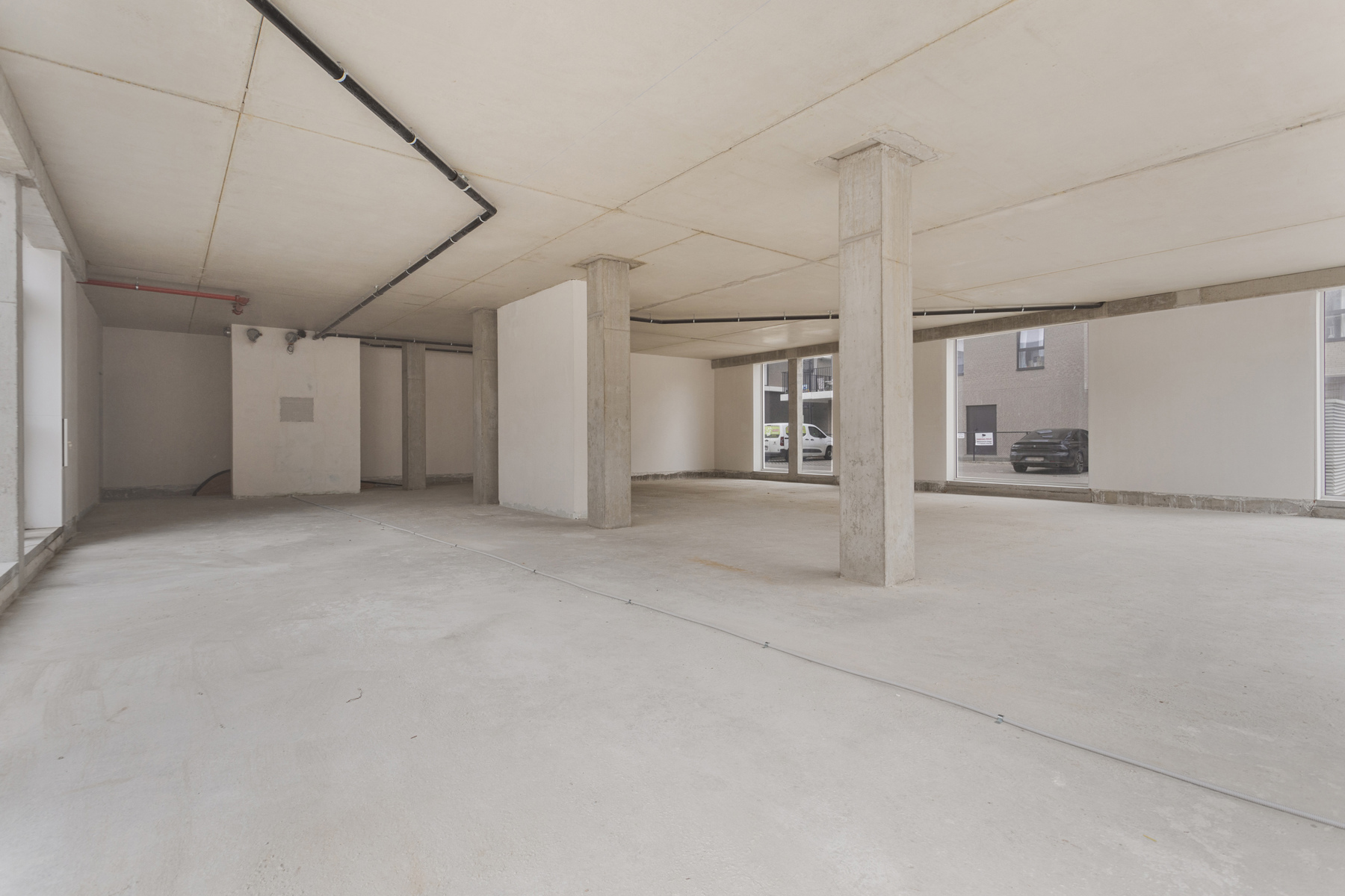 Commercial à vendre à Sint-Pieters-Leeuw - photo 4