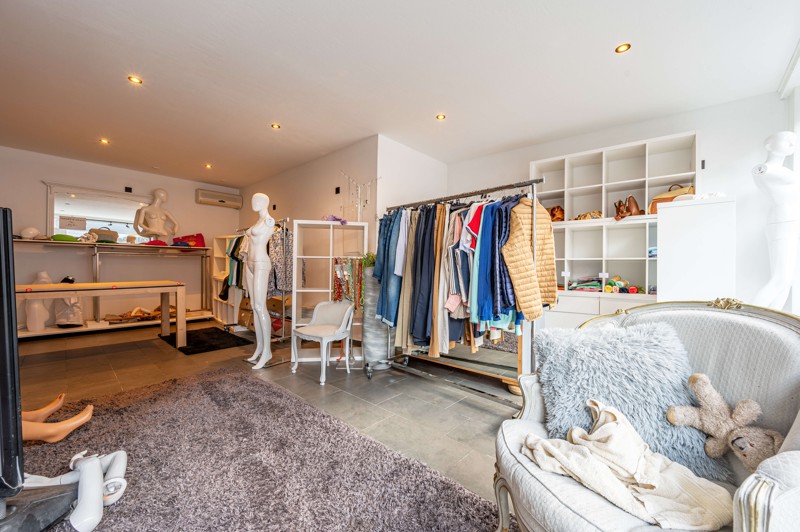 Commercial for sale in Wakken with 3 bedrooms - photo 3