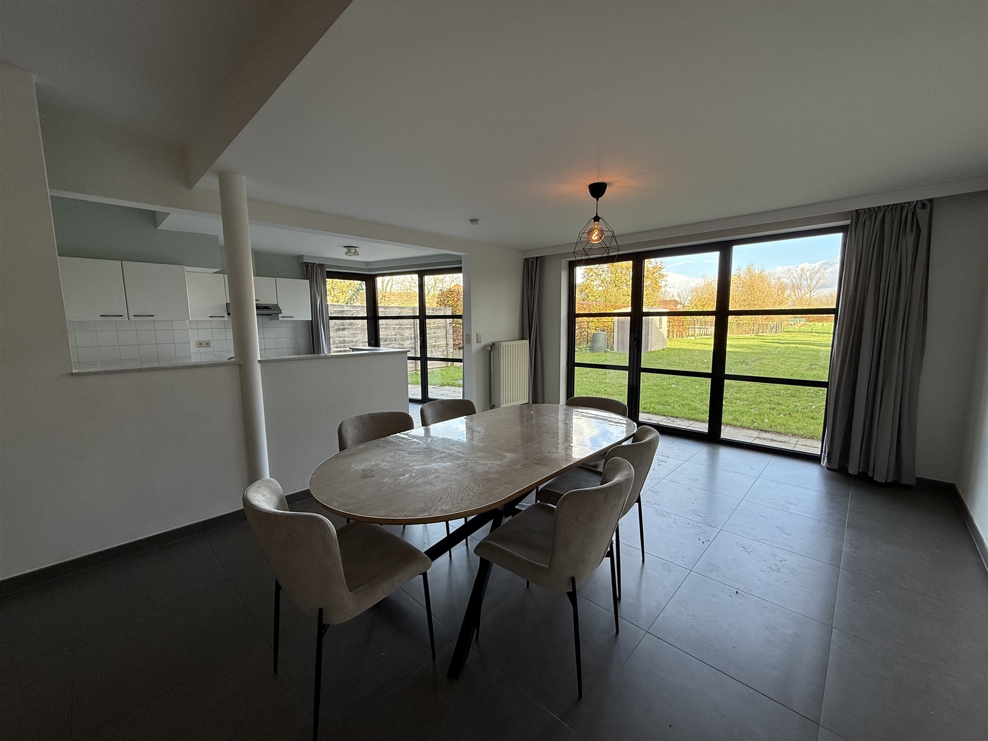 rez-de-Chaussée avec grand jardin - photo 1